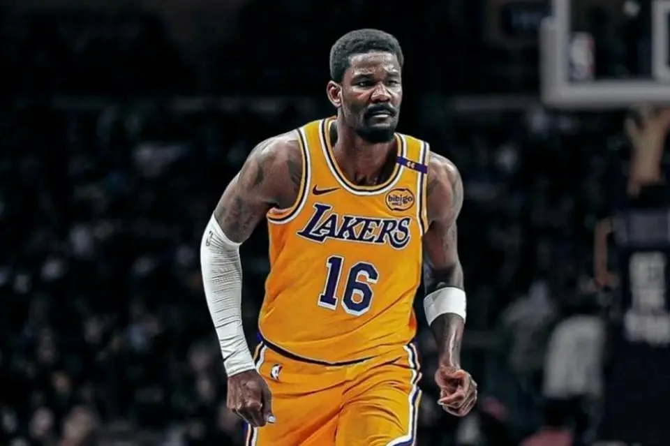 乐鱼登陆网站-太难了！数据全面落后，正负值-49+全队最差，艾顿，能硬一点吗？