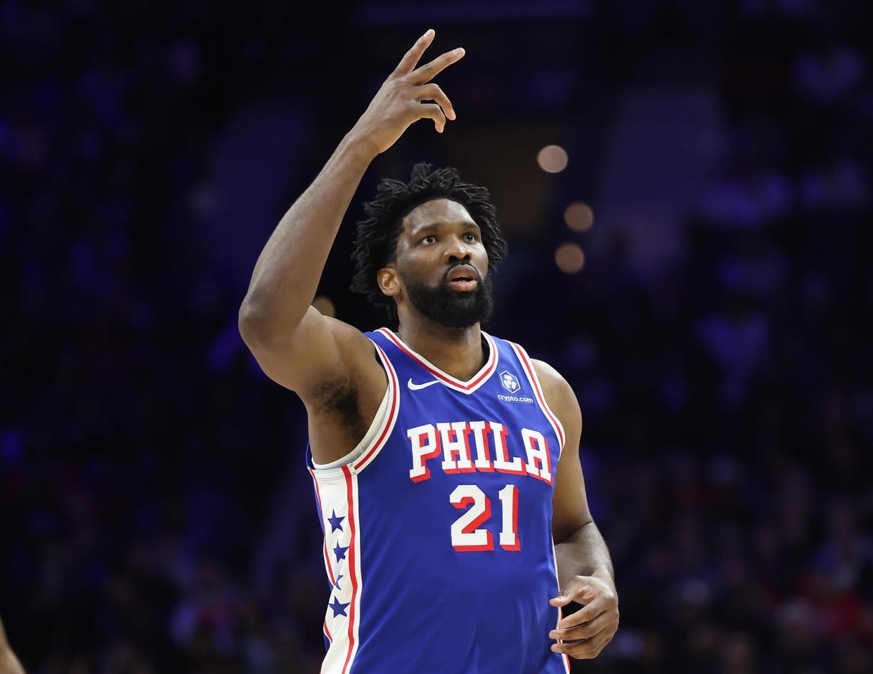 火箭胜活塞!5人缺阵,让1套首发?仅8人出战,乌度卡派超级残阵